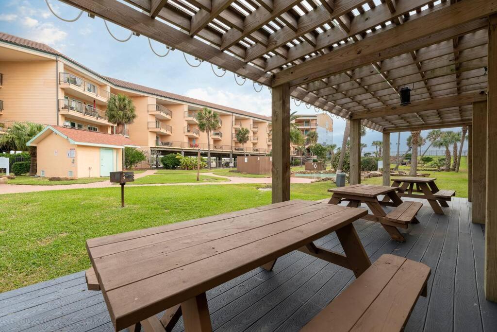 Baca Beach Escape I - 3 Pools - Pet Friendly Galveston Dış mekan fotoğraf